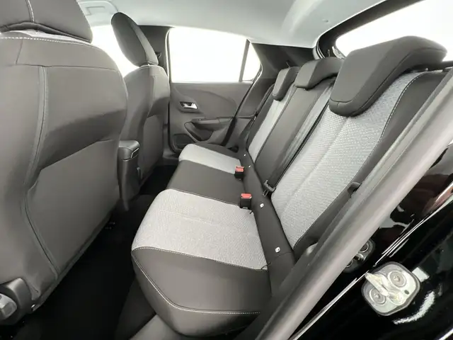 Opel Corsa view 9