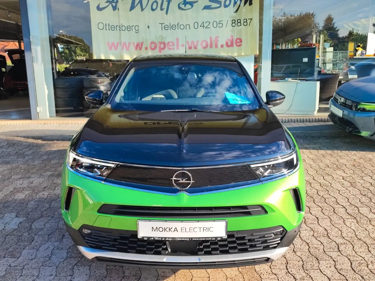 Opel Mokka-E Ultimate 11kW AT +NAVI+KAMERA+M-LED+PDC+ Grün - 2