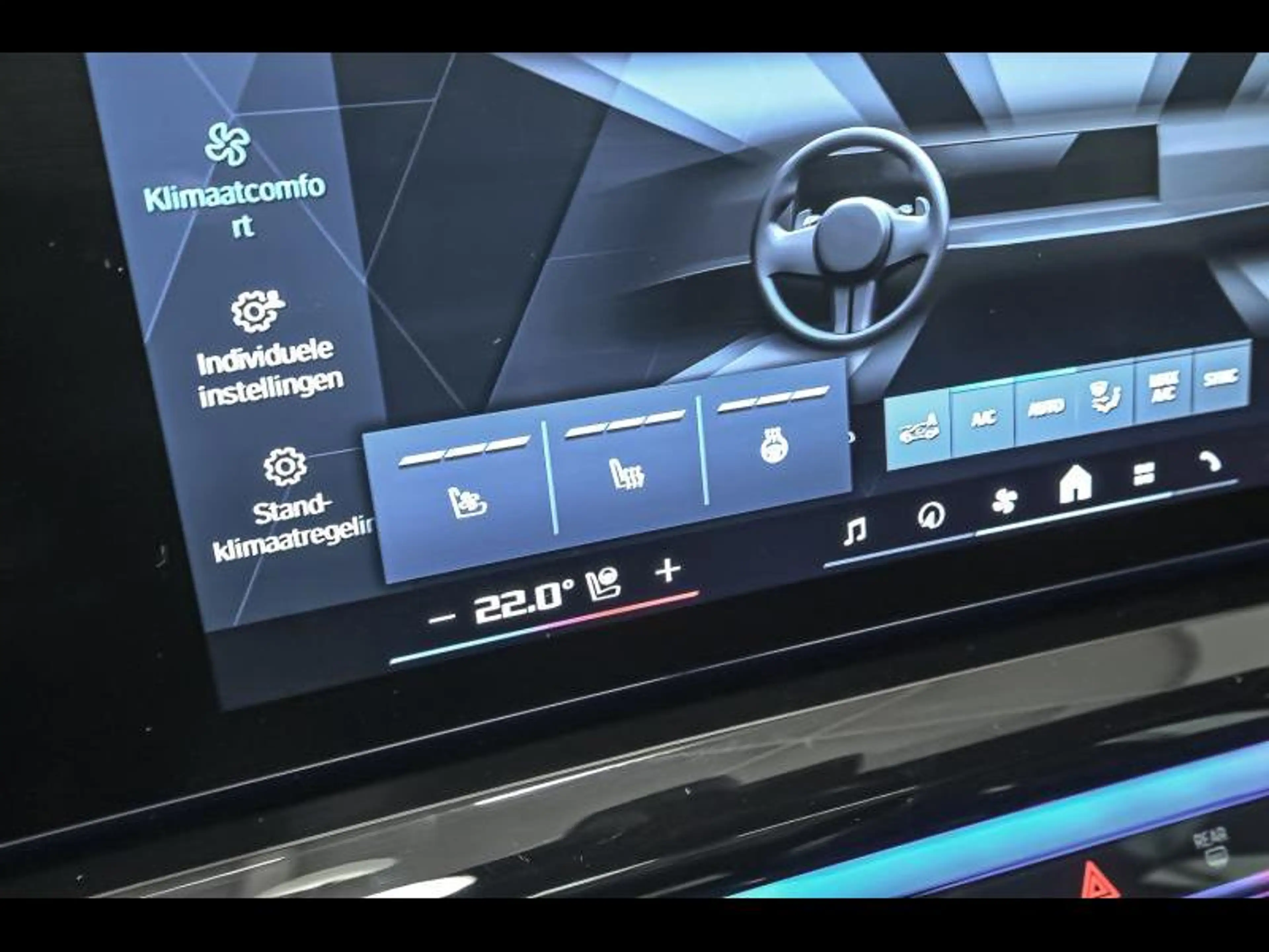 BMW M5 Touring — photo 13