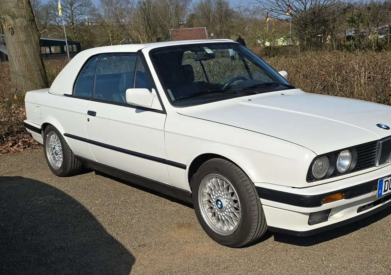 BMW 325 E30 orig. 325 Cabrio Automatik, foto 3