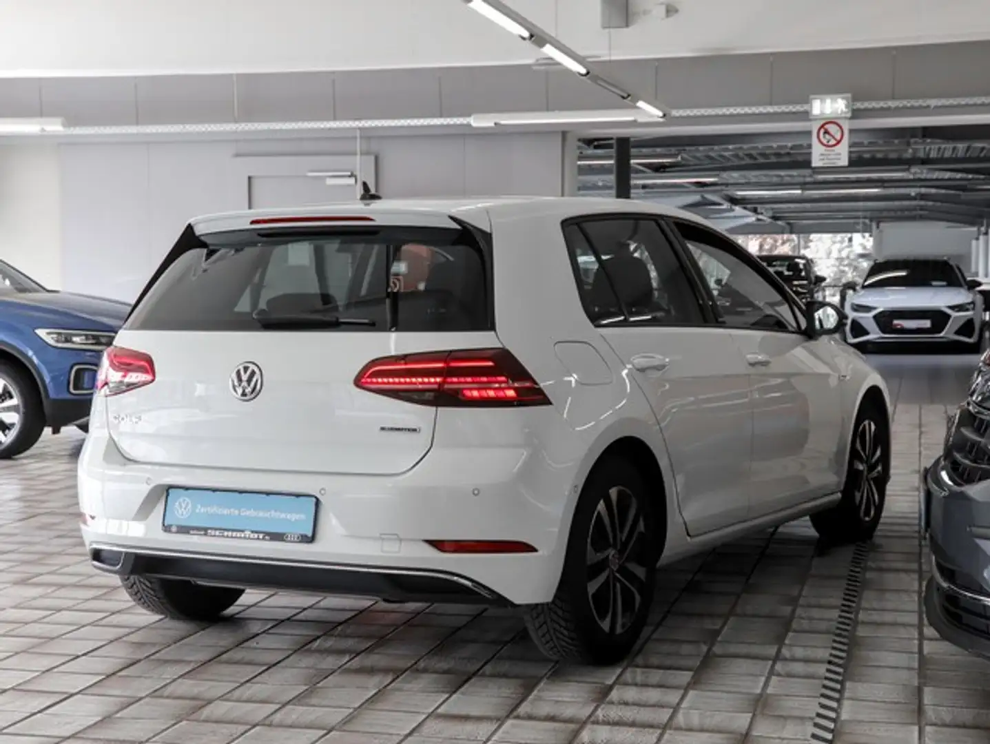 Volkswagen Golf VII 1.5TSi IQ.DRIVE BlueMotion R-Kamera NaviMed... Weiß - 2