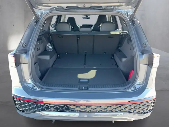 Volkswagen Tayron view 13