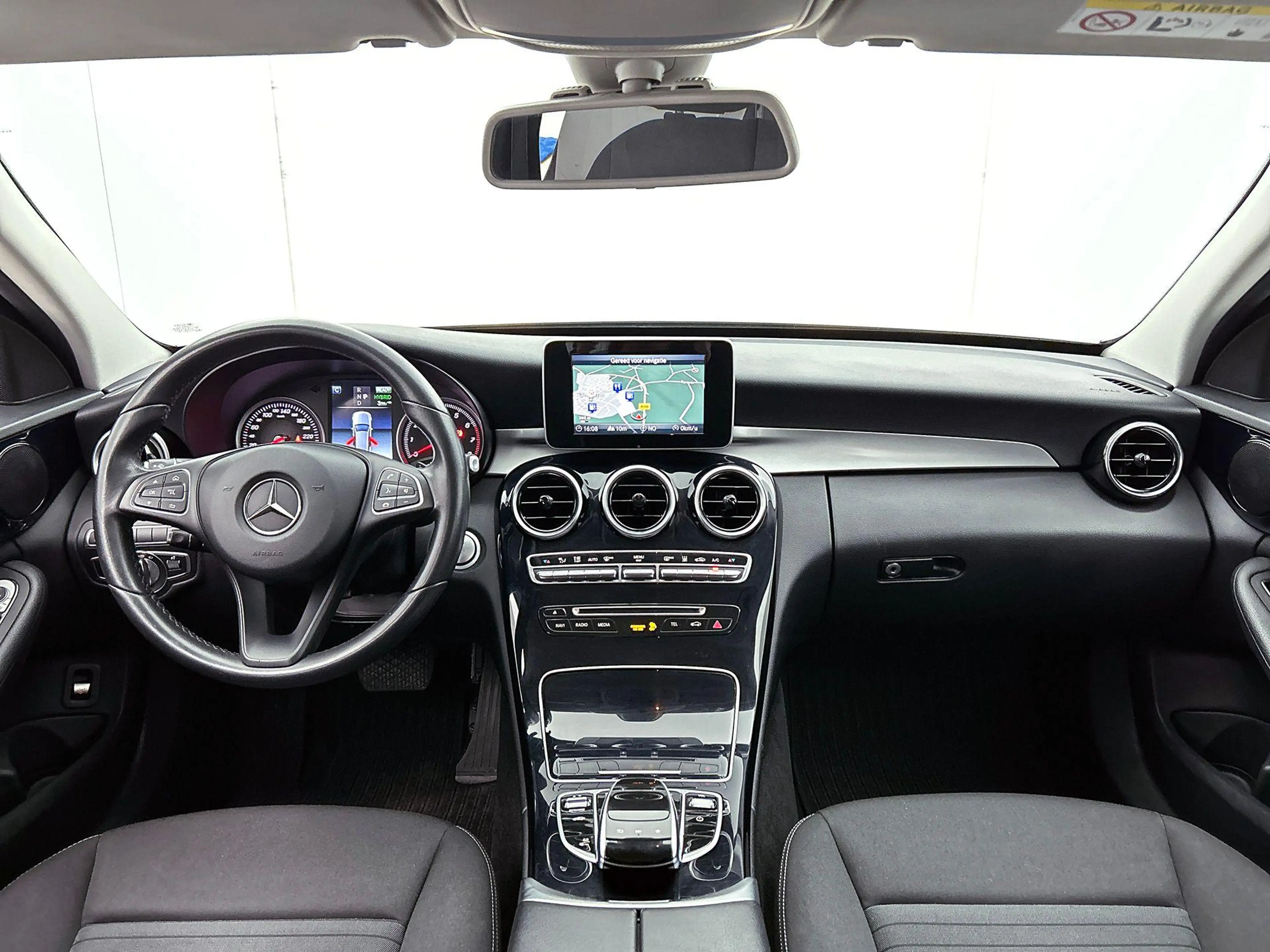 Mercedes-Benz C 350 Break C E | Luchtvering | Navigatie | Parkeer Pack — photo 15