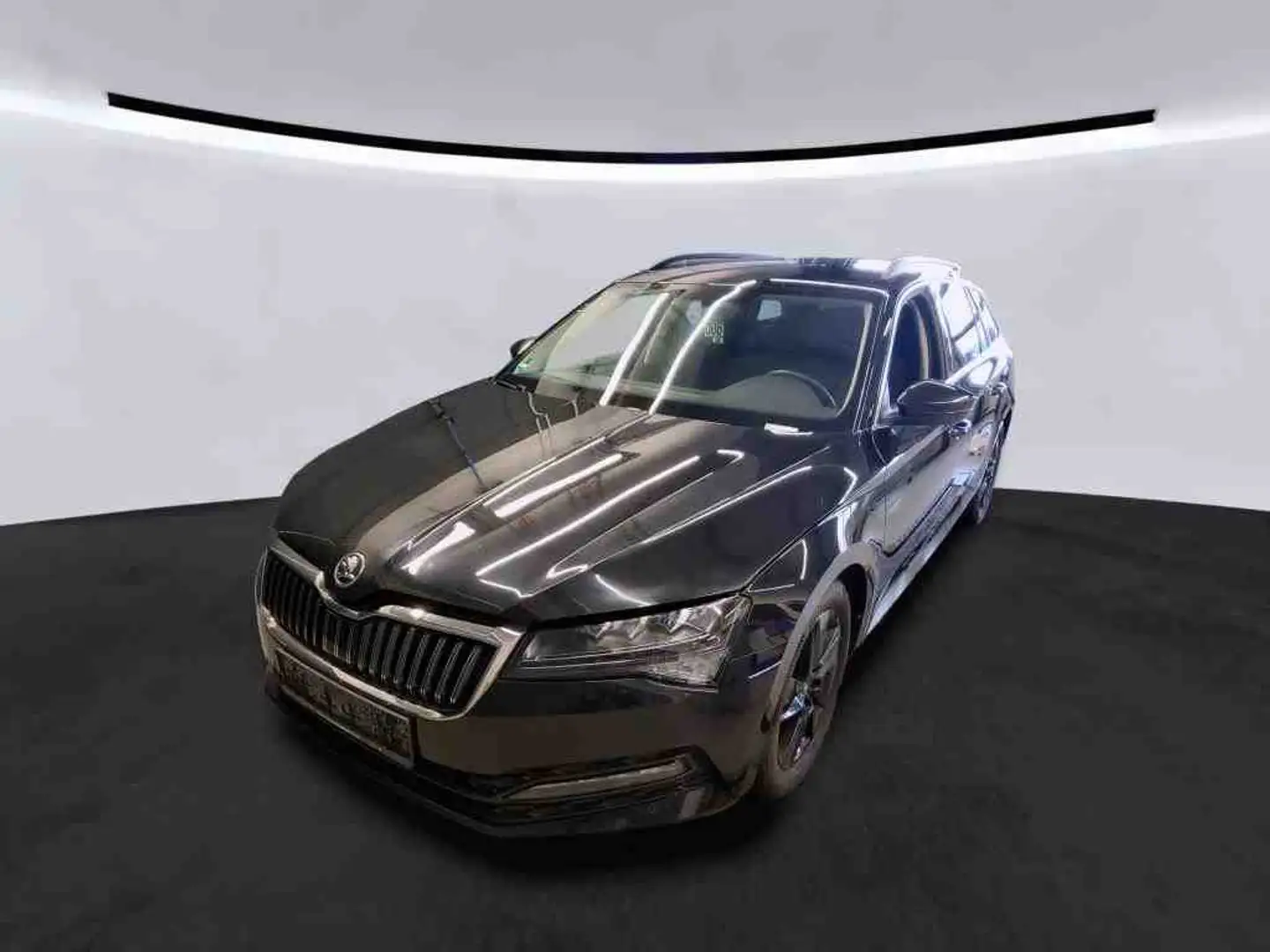 Skoda Superb Combi 2.0 TDI Ambition KAMERA+DAB+NAVI+PD Schwarz - 2