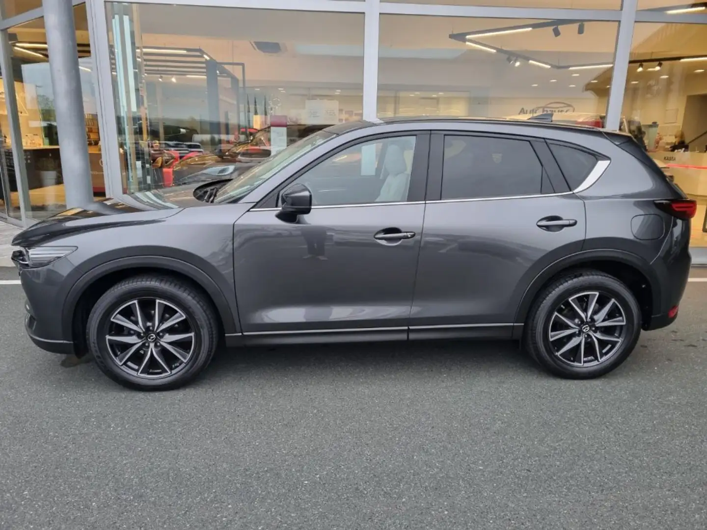Mazda CX-5 Diesel CD175 AWD Revolution Top SD "Leder weiss" Aut. Grau - 2