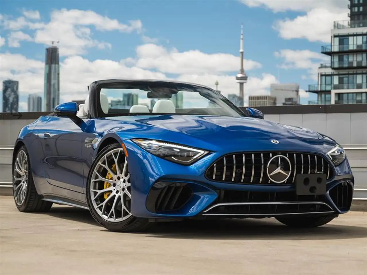 Mercedes-Benz SL снимка Mercedes-Benz SL