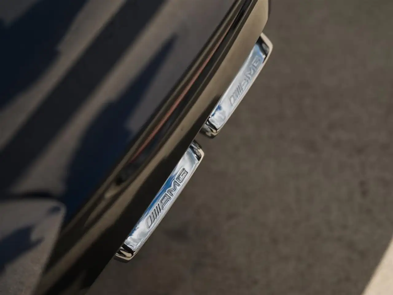 Mercedes-Benz SL снимка Mercedes-Benz SL