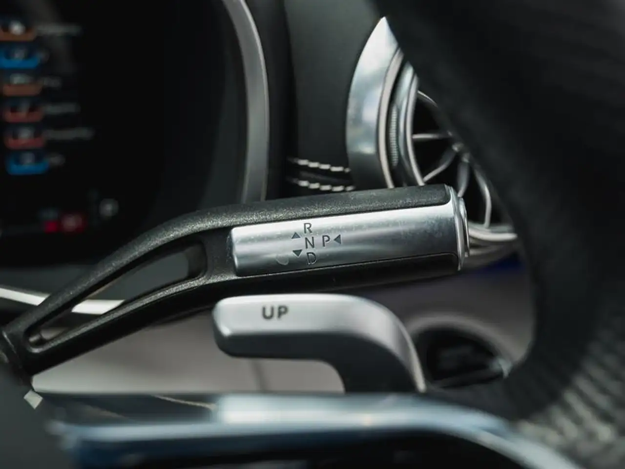 Mercedes-Benz SL снимка Mercedes-Benz SL