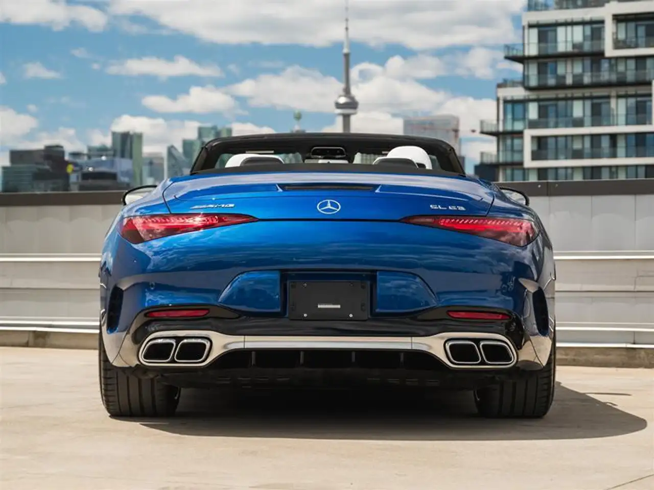 Mercedes-Benz SL снимка Mercedes-Benz SL