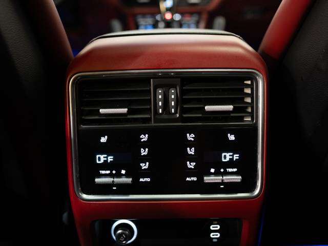 used 2022 Porsche Cayenne car, priced at $64,900