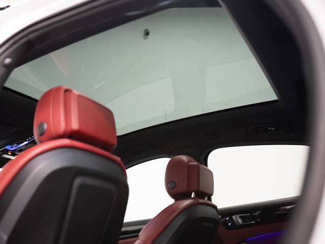 used 2022 Porsche Cayenne car, priced at $64,900