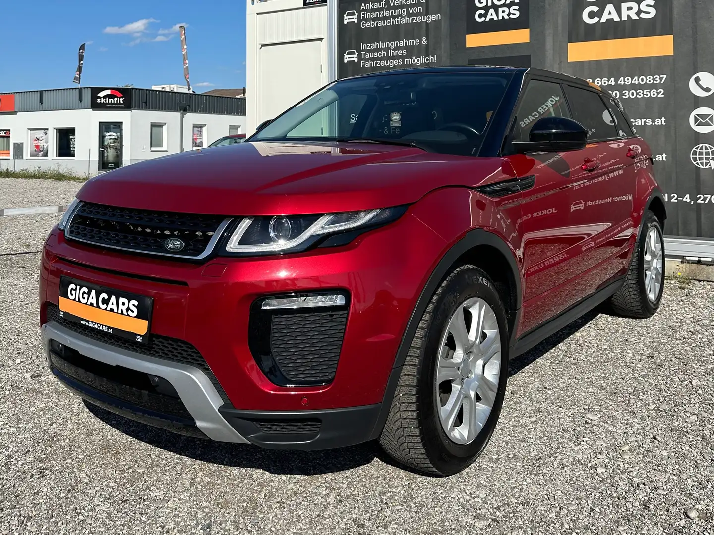 Land Rover Range Rover Evoque SE DYNAMIC 2,0 TD4 Rouge - 1