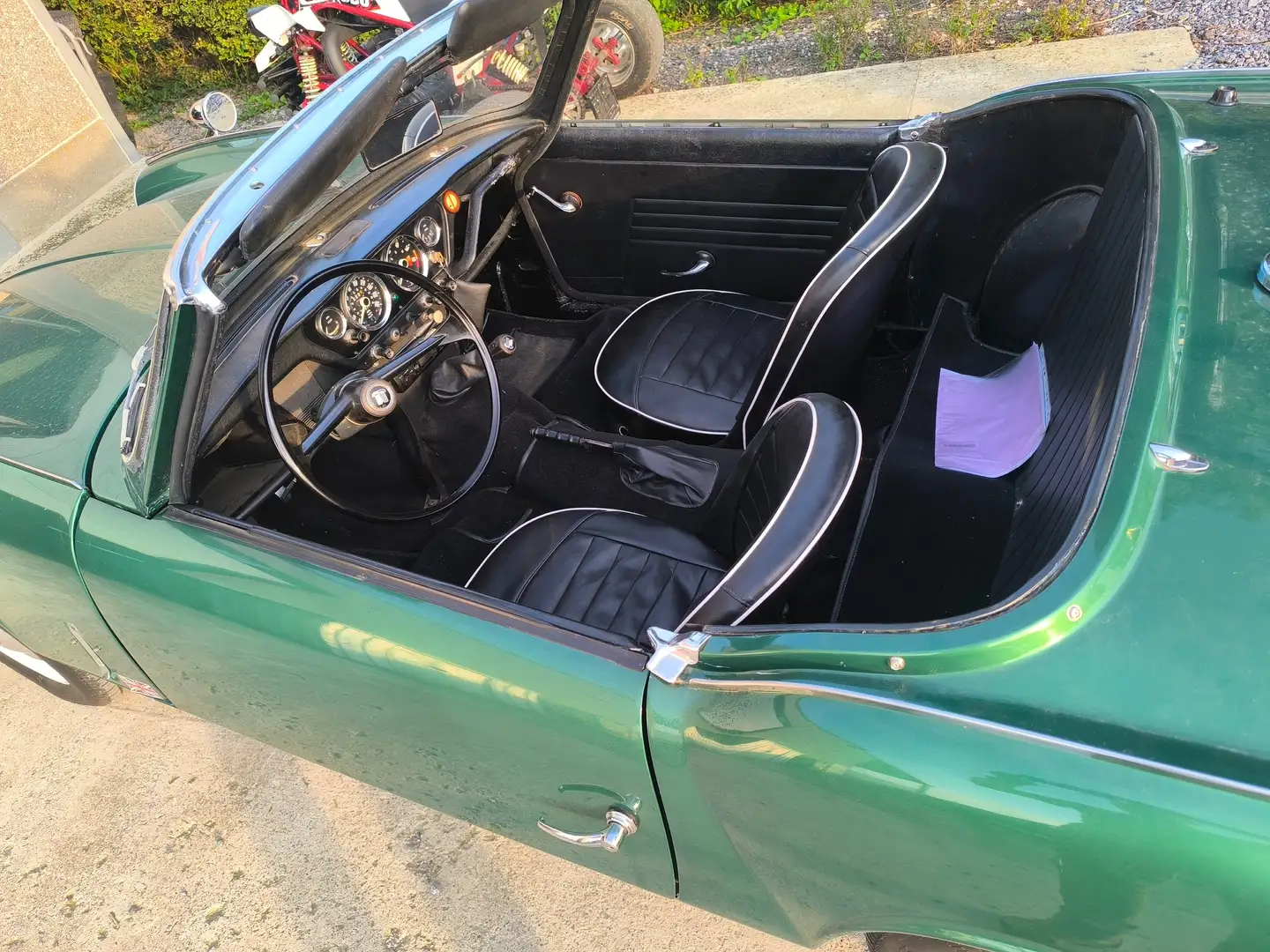 Triumph Spitfire Mk2 Verde - 2
