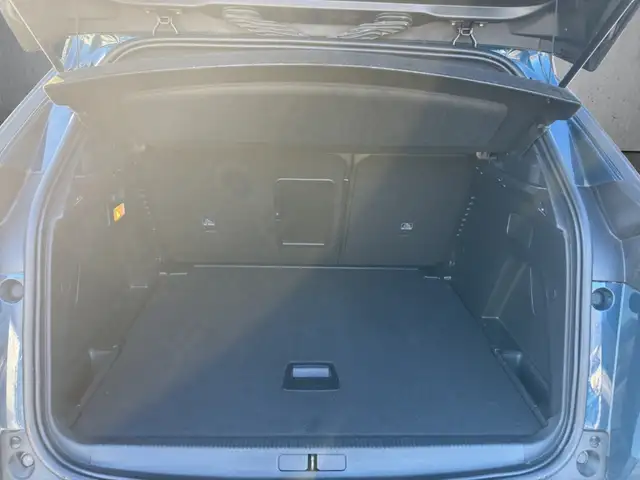 Peugeot 3008 view 7