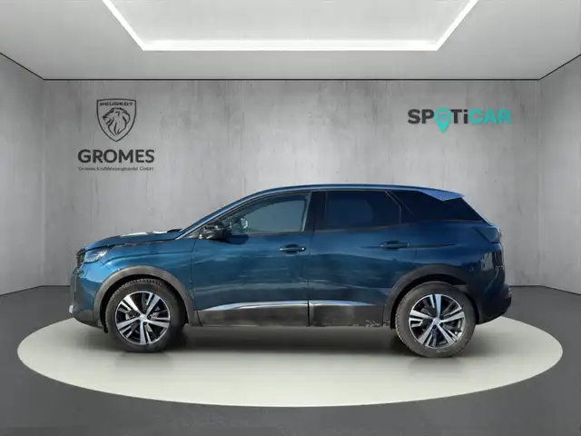 Peugeot 3008 view 6