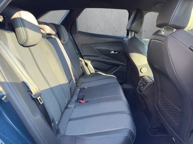 Peugeot 3008 view 14