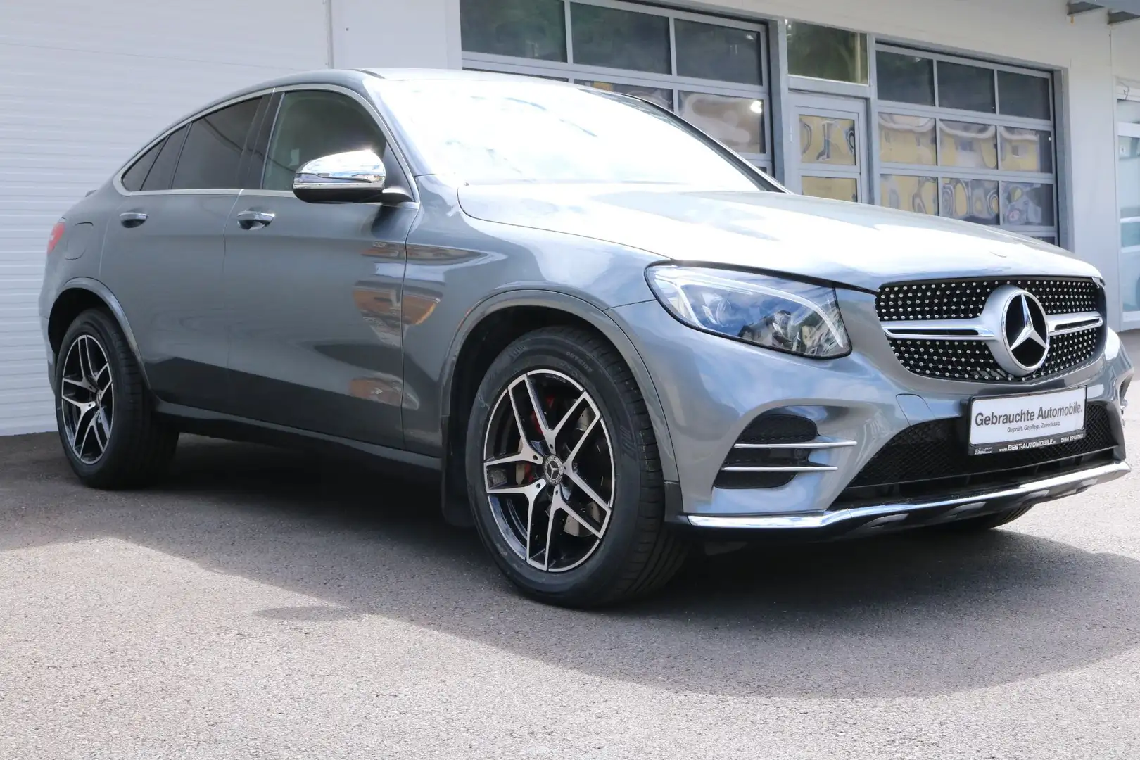 Mercedes-Benz GLC 220 d Coupe 4MATIC Aut.AMG Line Grau - 2