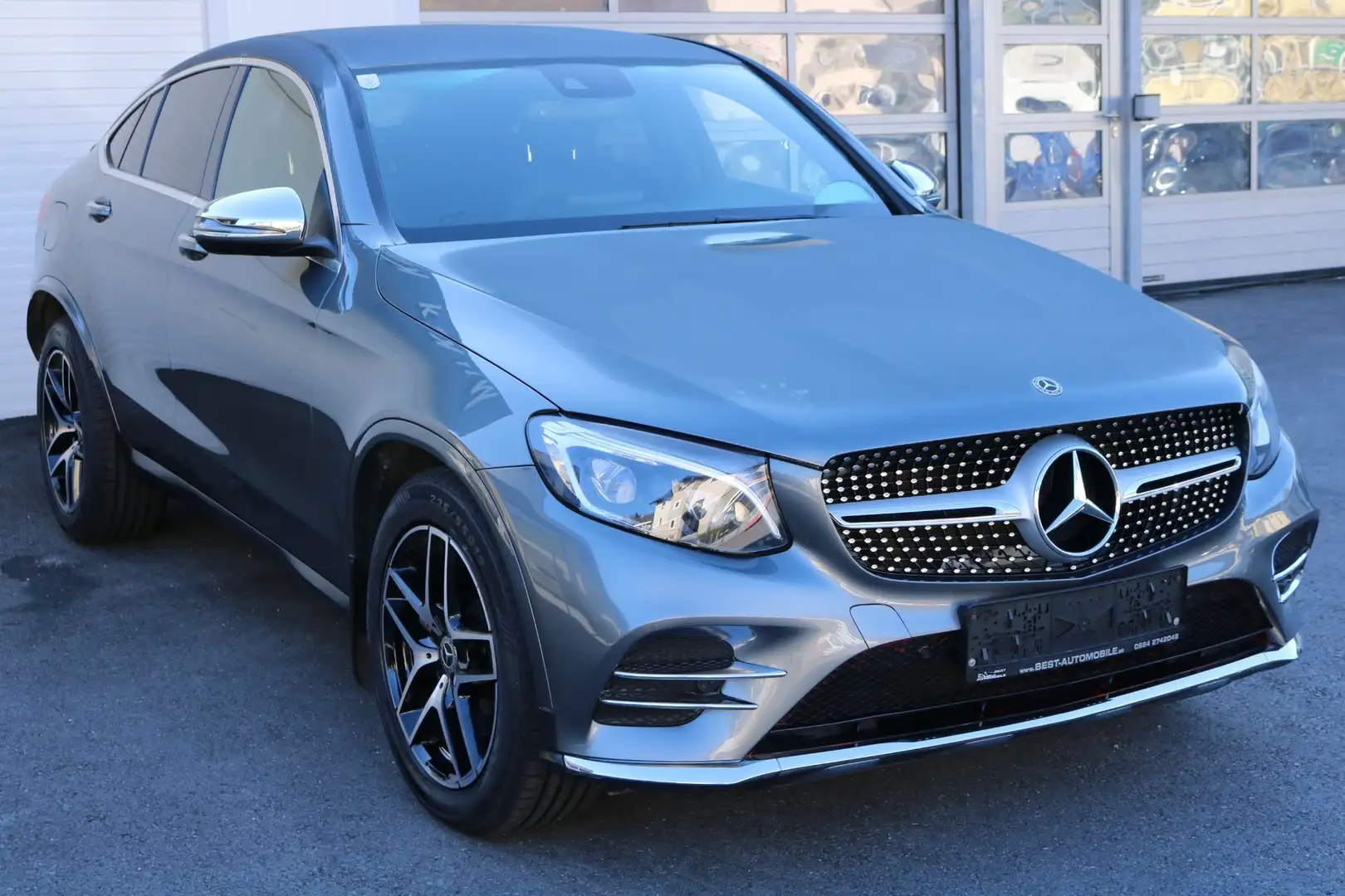 Mercedes-Benz GLC 220 d Coupe 4MATIC Aut.AMG Line Grau - 1