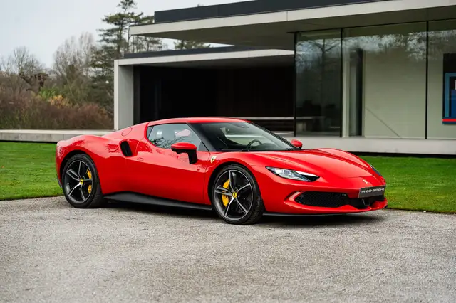 Ferrari 296 GTB LIFT/360°/CARBON SEATS/PASS DISPLAY/JBL/360°