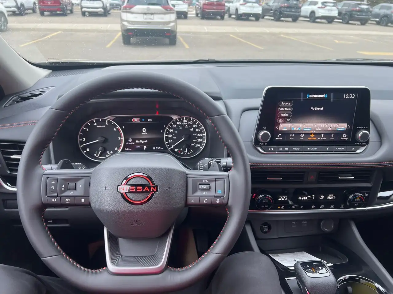 Nissan Rogue снимка Nissan Rogue