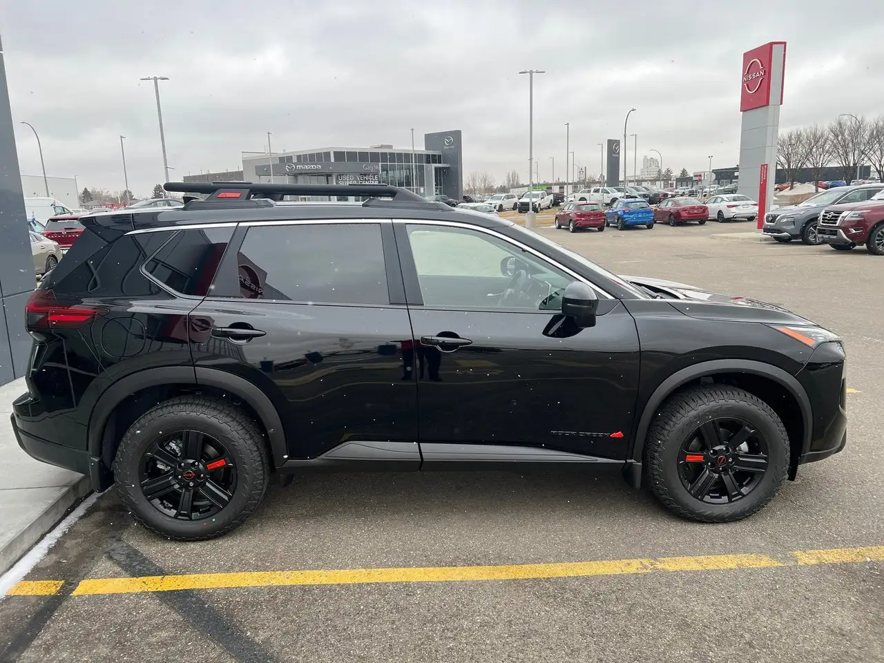 Nissan Rogue снимка Nissan Rogue