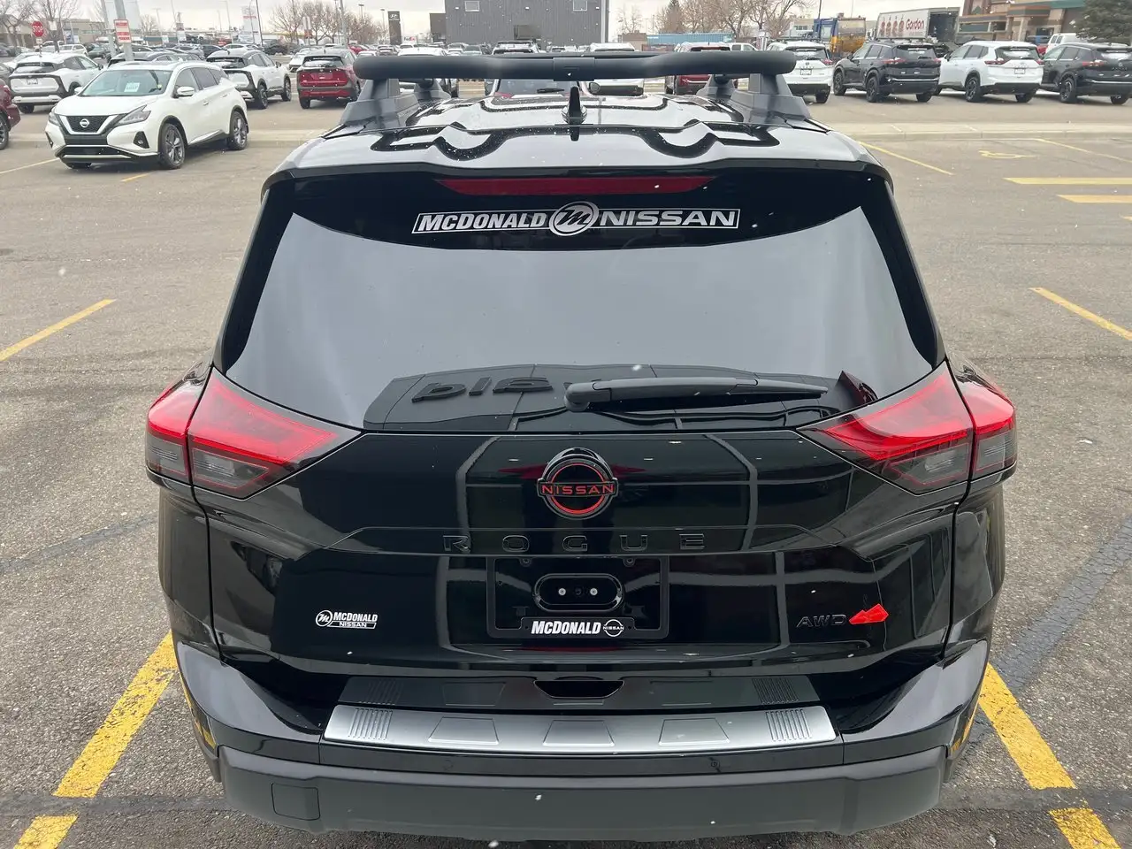 Nissan Rogue снимка Nissan Rogue
