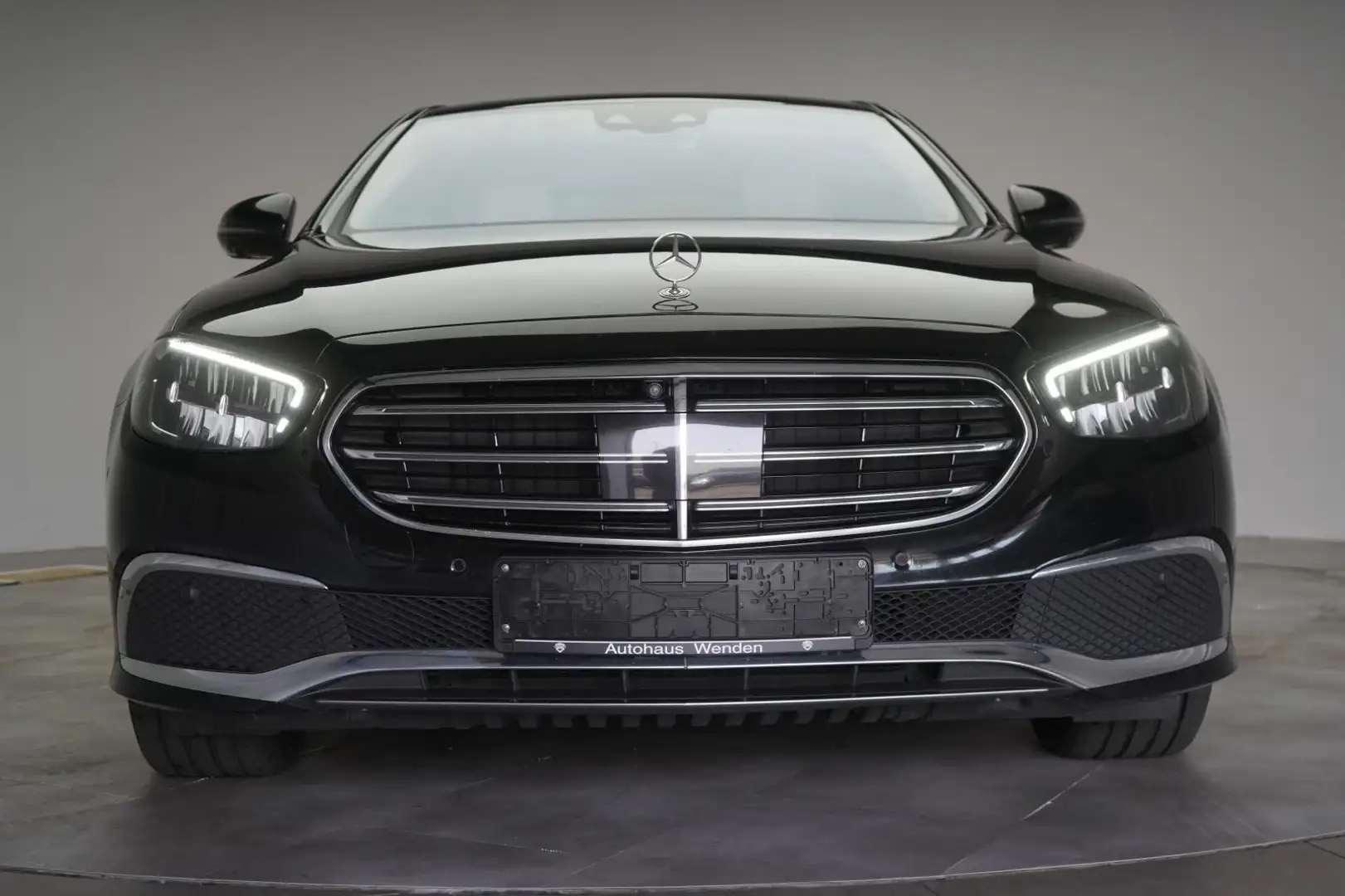 Mercedes-Benz E 400 d 4Matic 9G-Tronic Exclusive Leder/Distron Zwart - 2