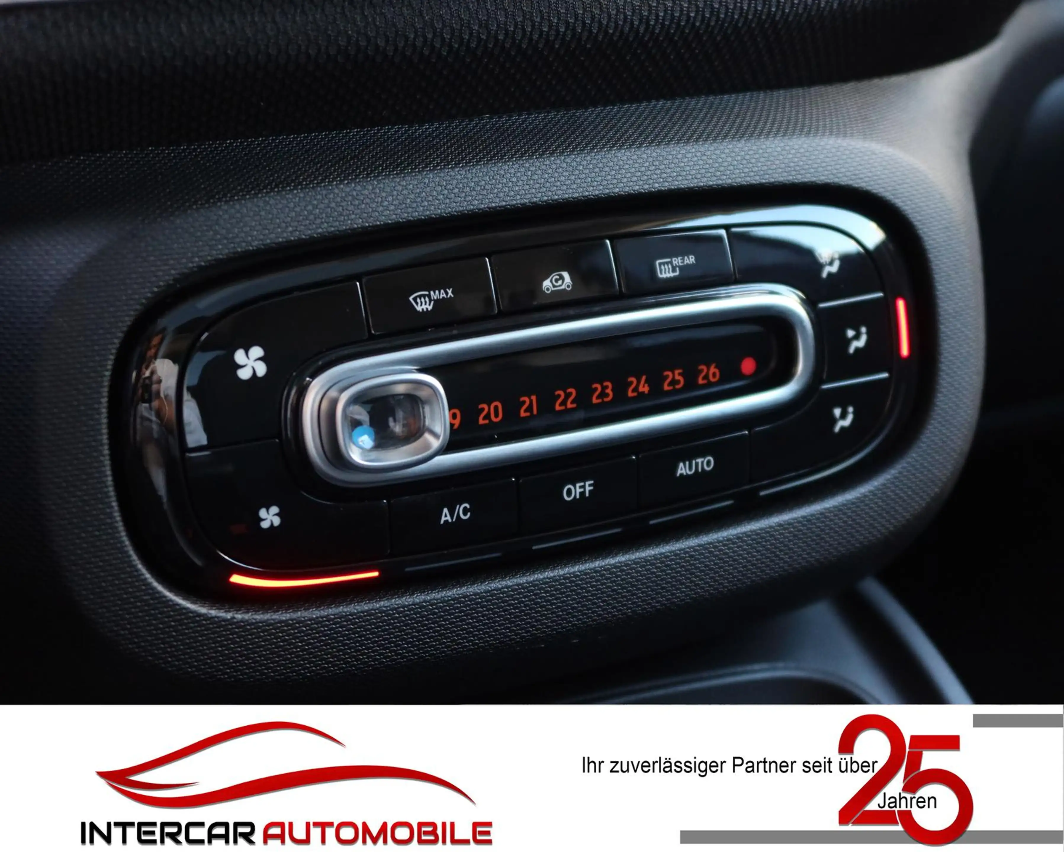 smart forTwo 0.9 Turbo Autom.|Navig.|Pano.|Sitzhz.|PDC — photo 13