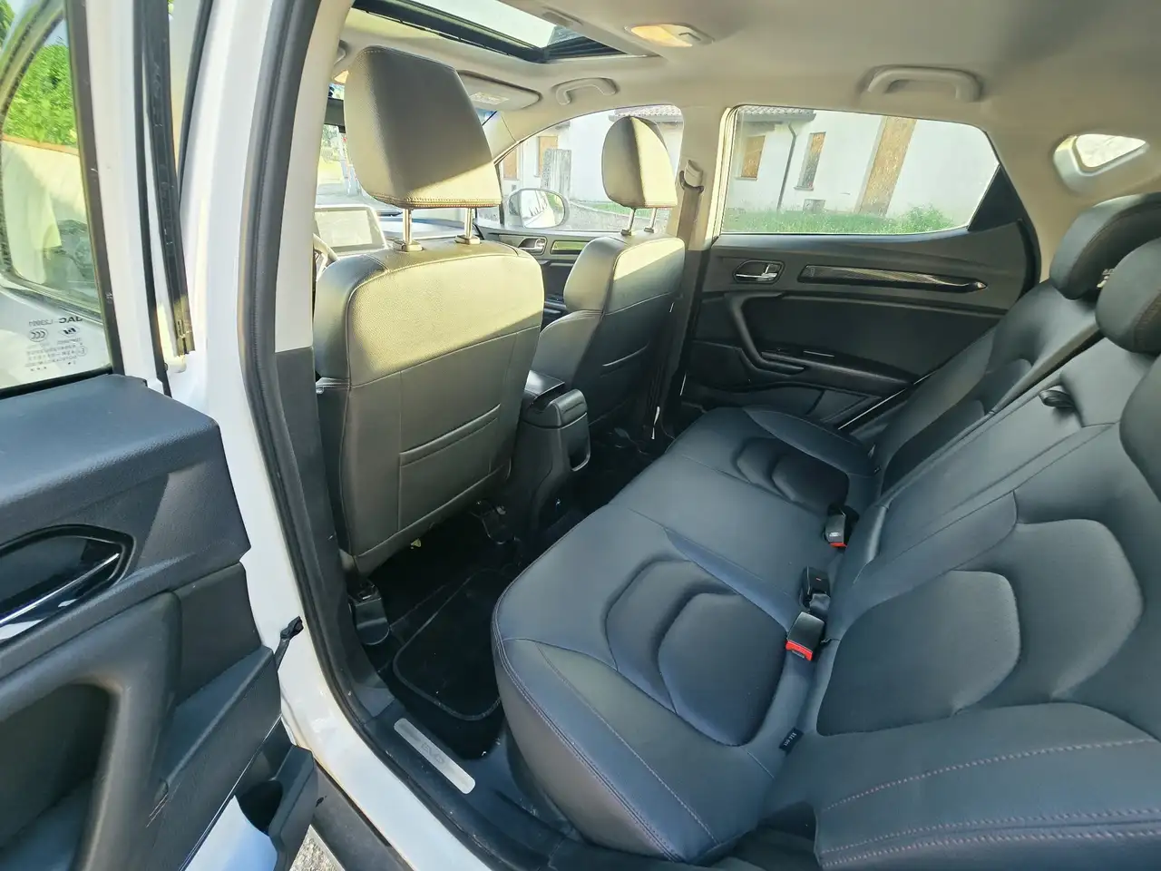 DR Automobiles DR4 2022
