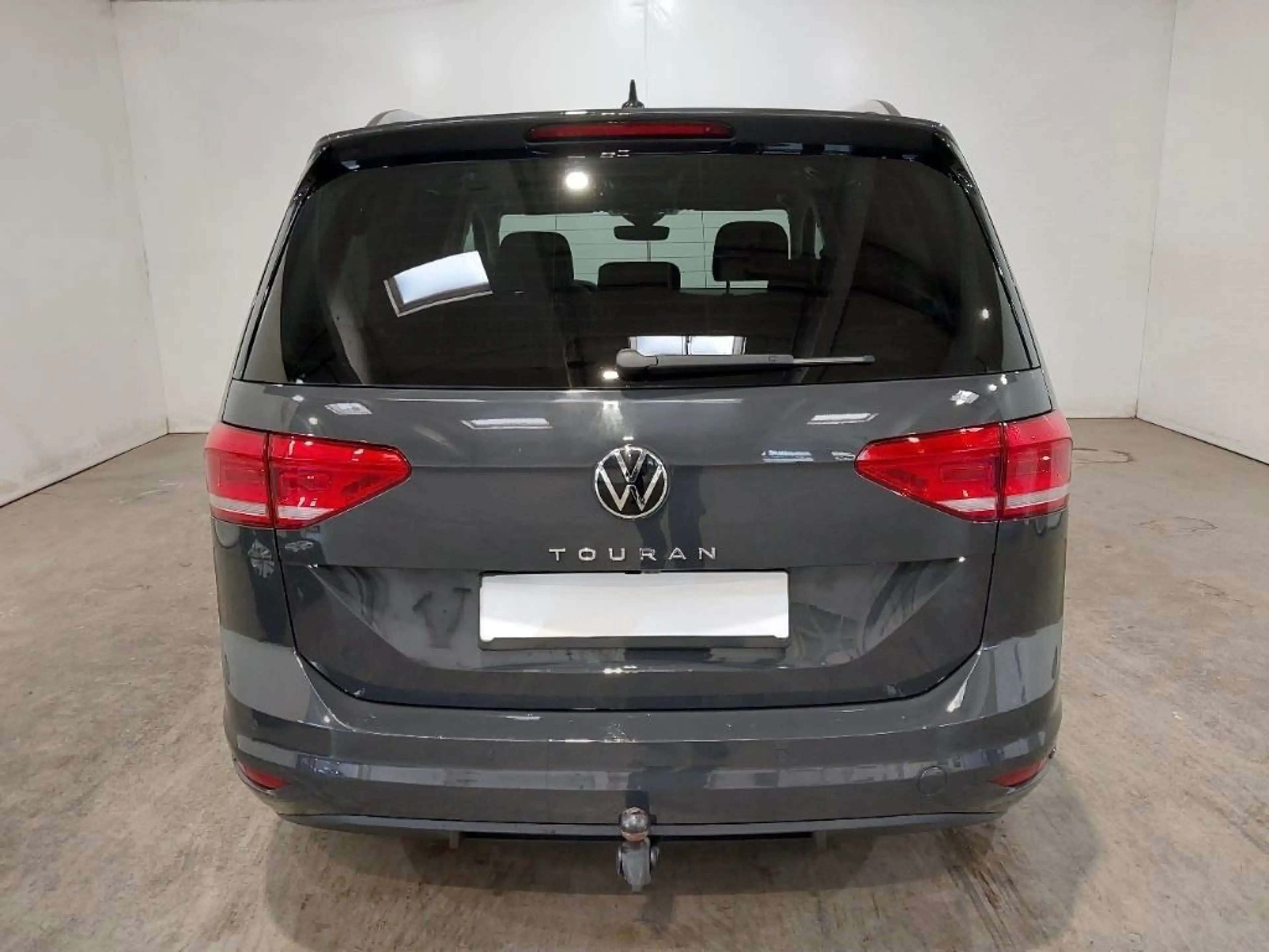 Volkswagen Touran Business AHK DYNAUDIO MASSAGE STHZ EasyOp — photo 4