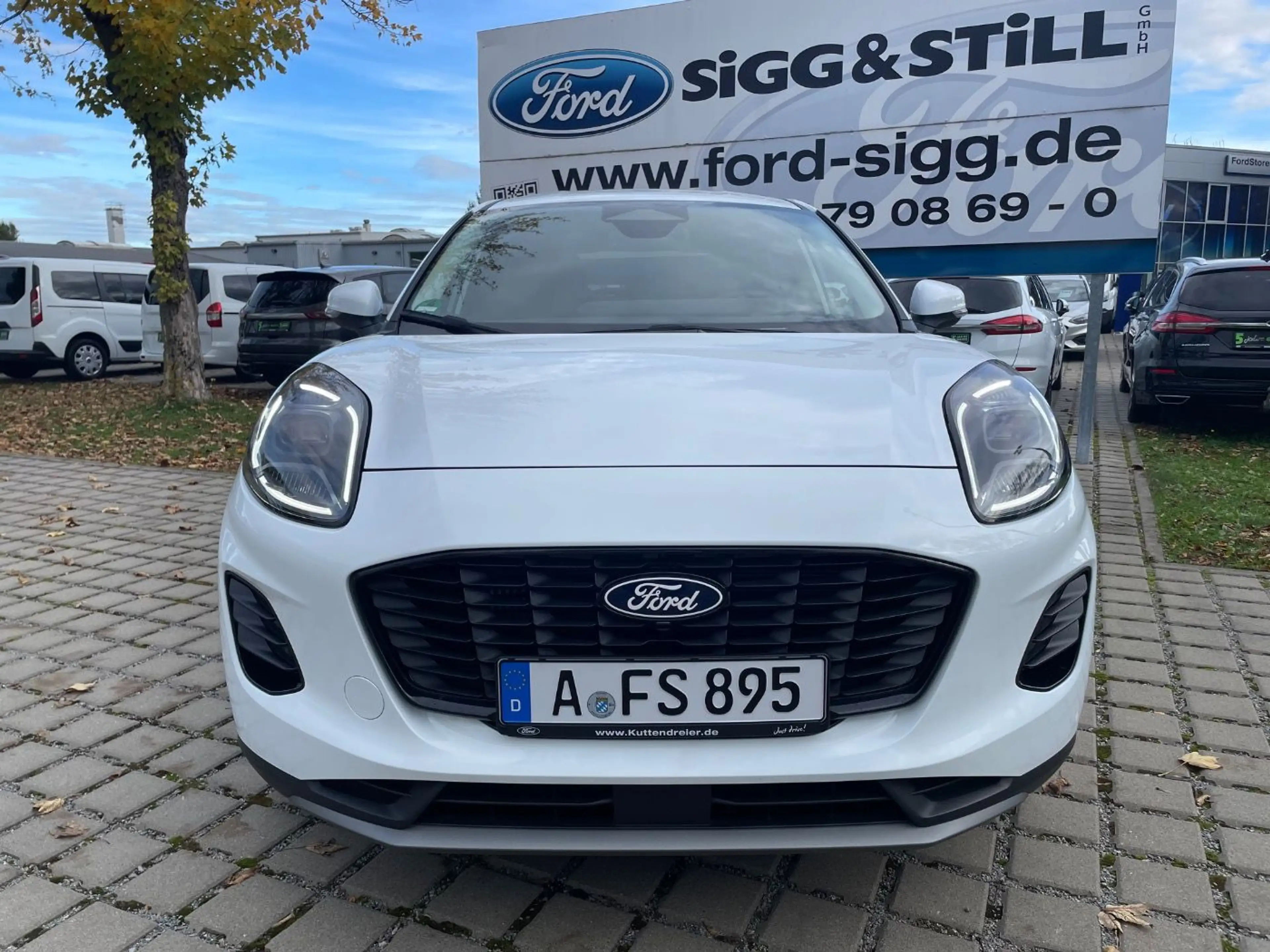 Ford Puma Titanium 1.0 NAVI*AHK*SHZ*LED*PDC*CAM — photo 3