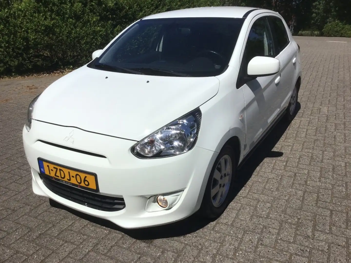Mitsubishi Space Star 1.0 BRIGHT Blanco - 1