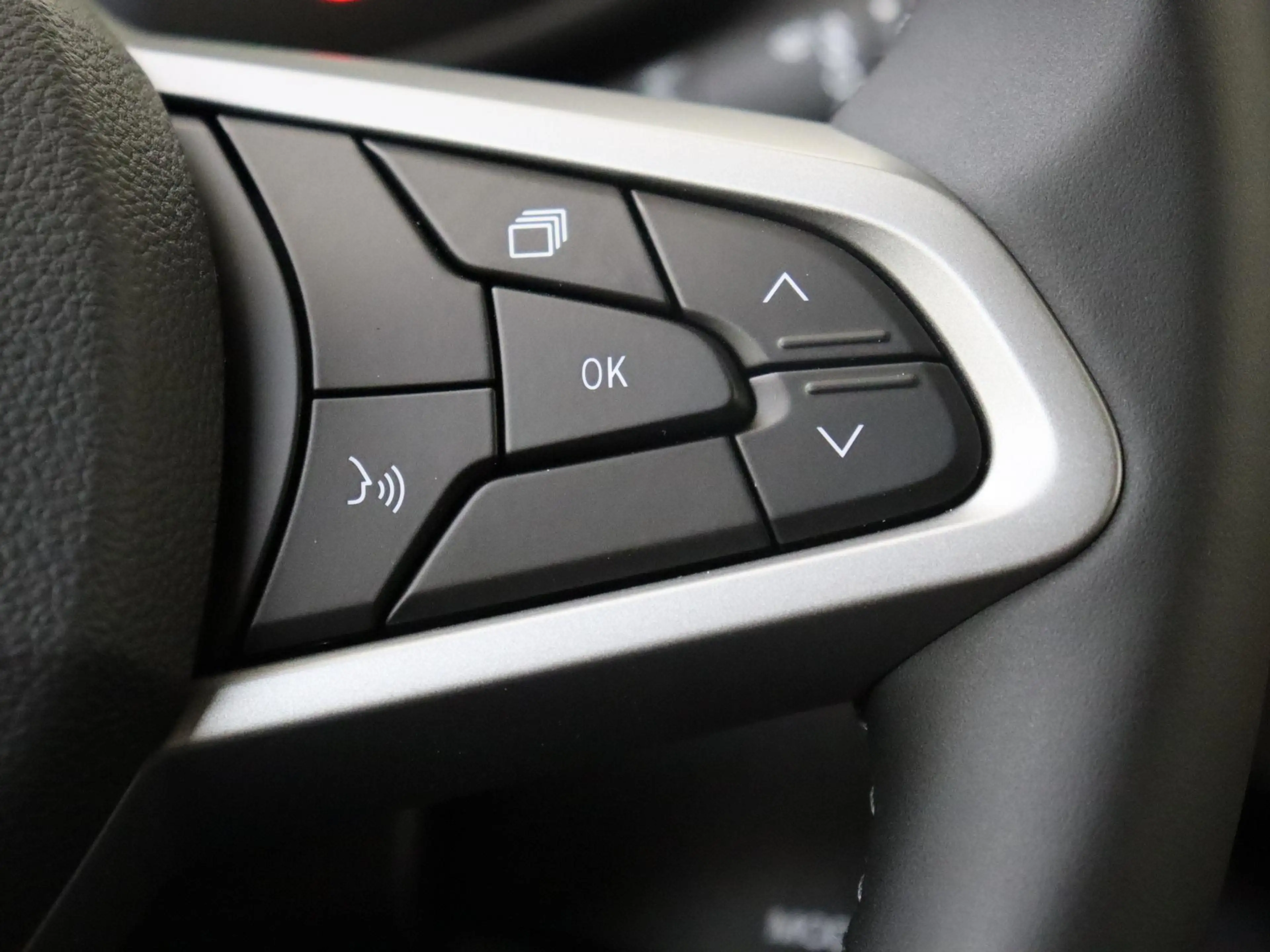 Dacia Jogger 1.8 hybrid 155 expression AUTOMAAT | Pack Comfort — photo 13