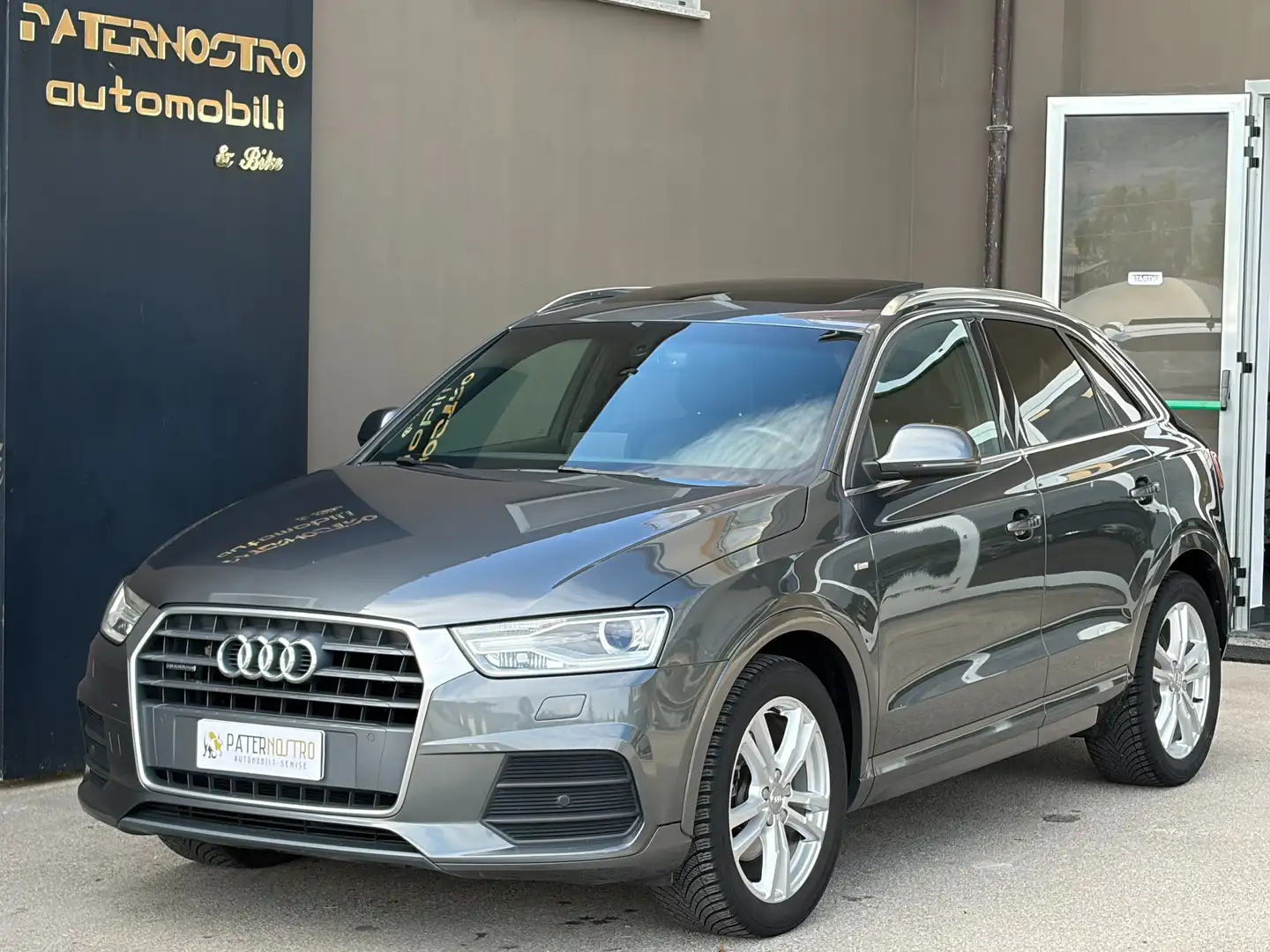 Audi Q3 2.0 tdi S-Line quattro 150cv Tetto Manuale Gris - 1