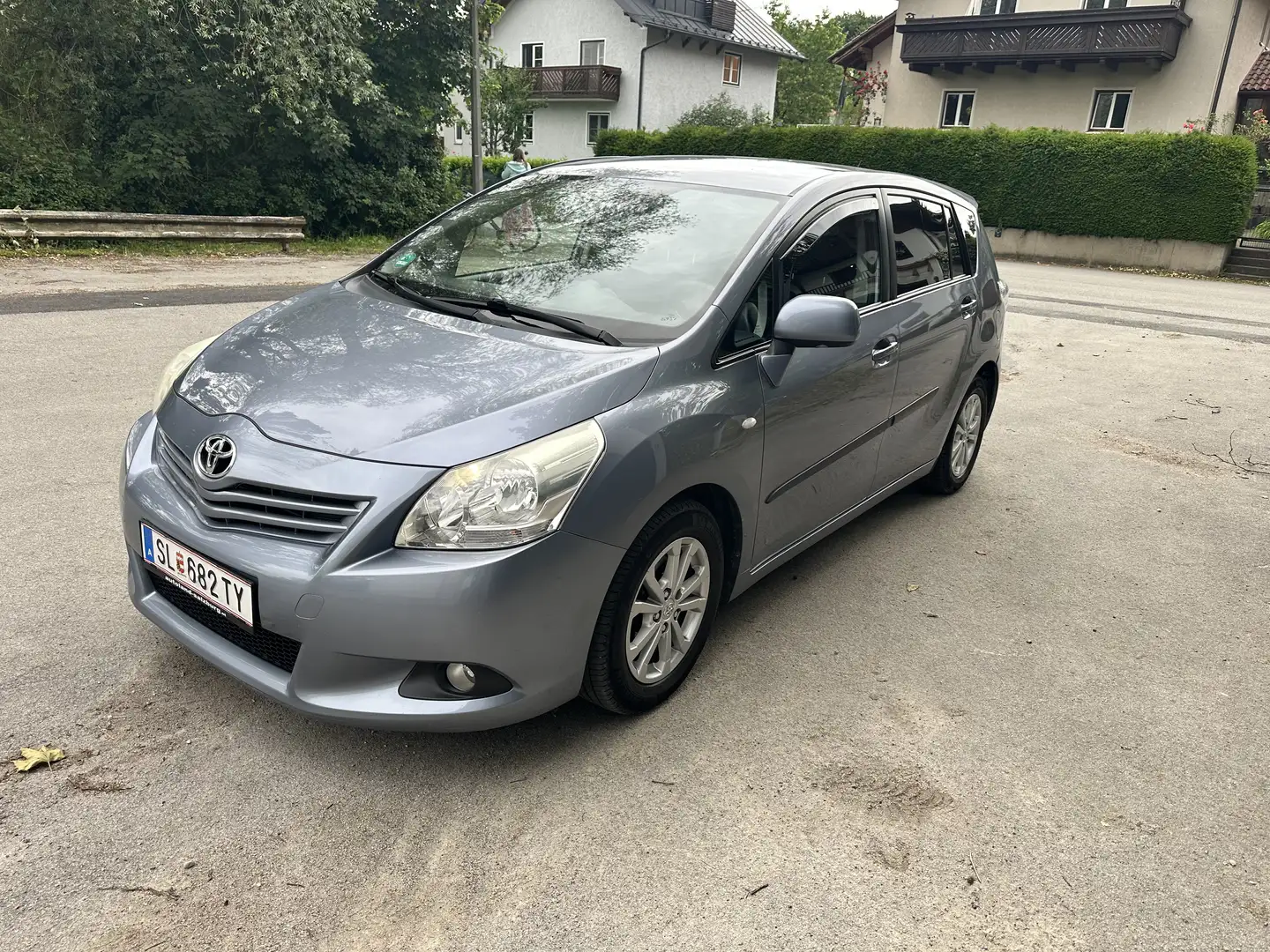 Toyota Verso 2.0 D-4D Life - 1