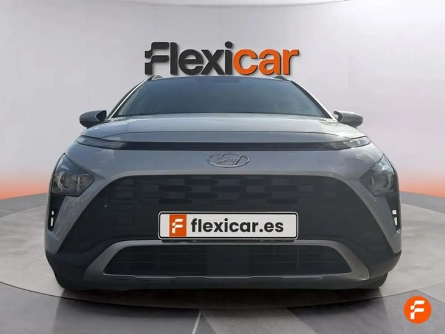 Hyundai BAYON 1.0 TGDI 74kW (100CV) 48V Klass Gris - 2