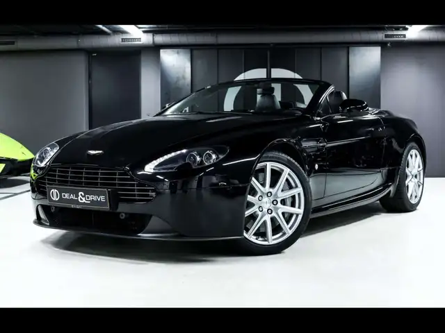 Aston Martin V8 Vantage ROADSTER 4.7 436MANUALNAVIPDC