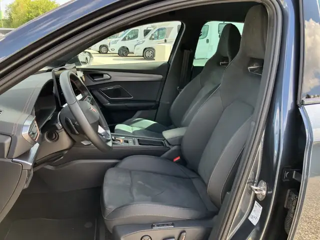 Cupra Formentor view 9