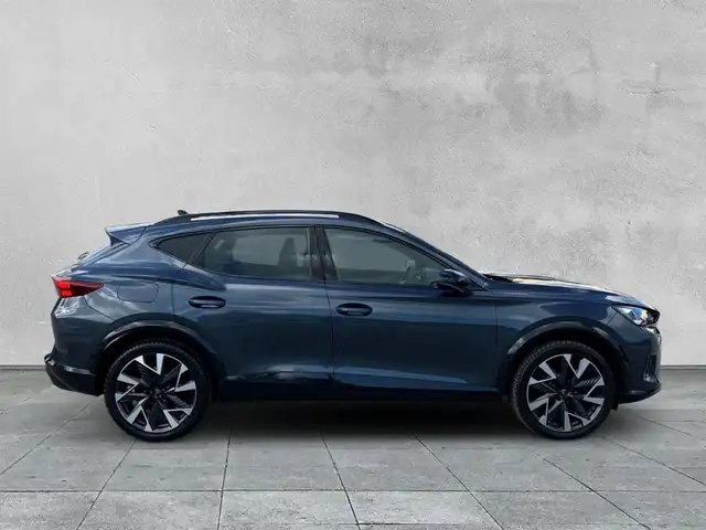 Cupra Formentor view 6