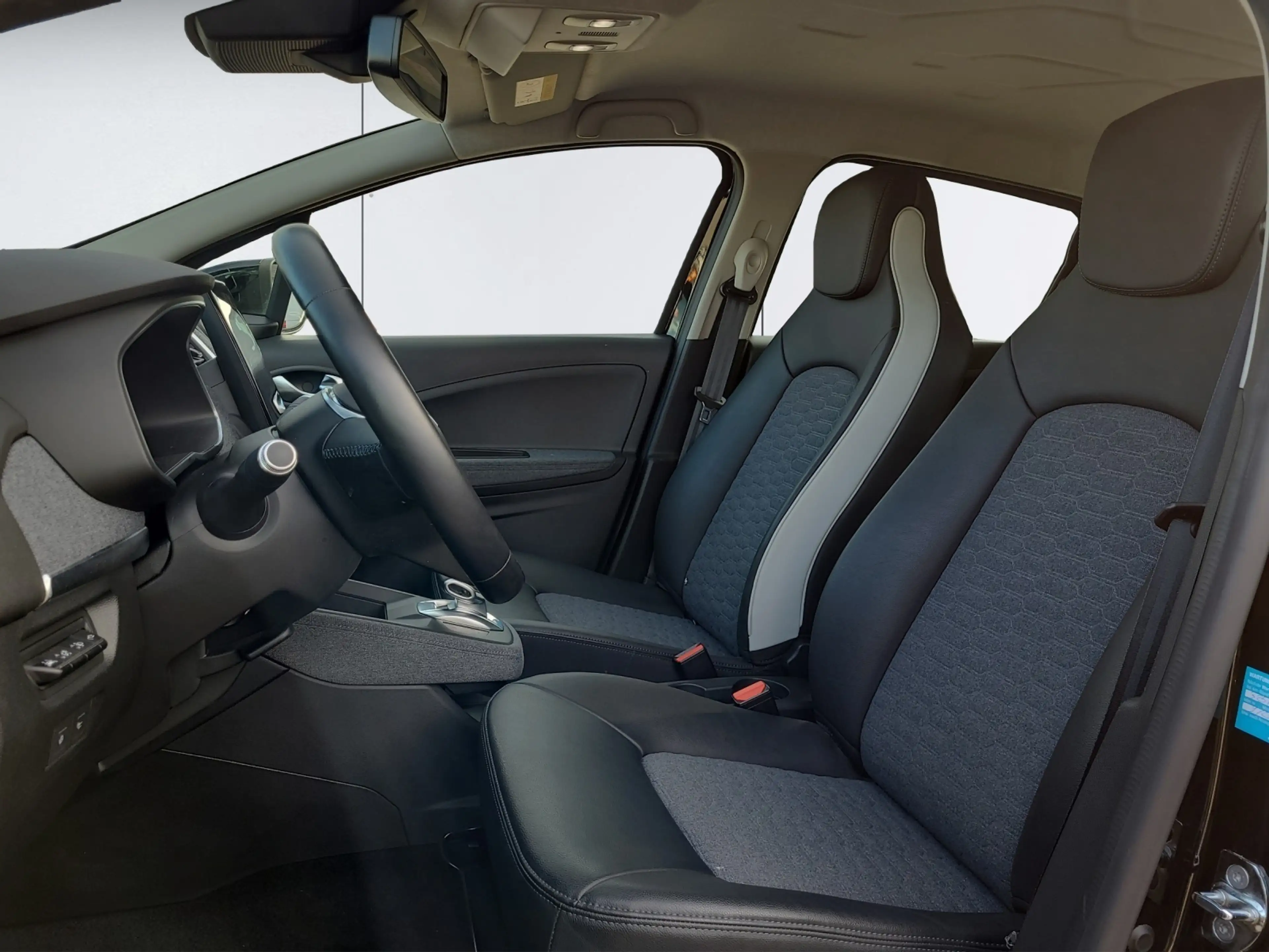 Renault ZOE R135 INTENS Z.E. 50*NAVI*SHZ* — photo 10