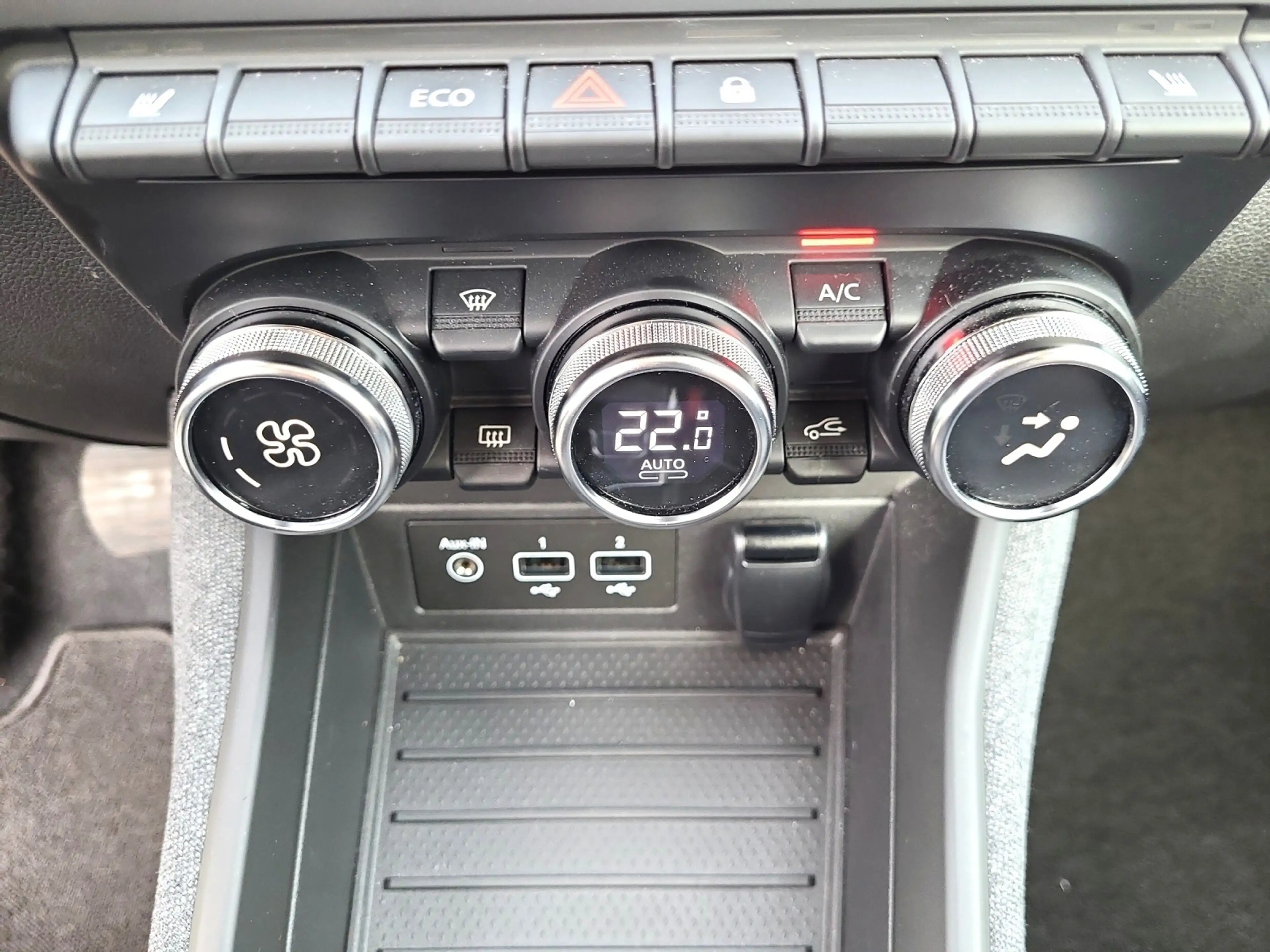Renault ZOE R135 INTENS Z.E. 50*NAVI*SHZ* — photo 13
