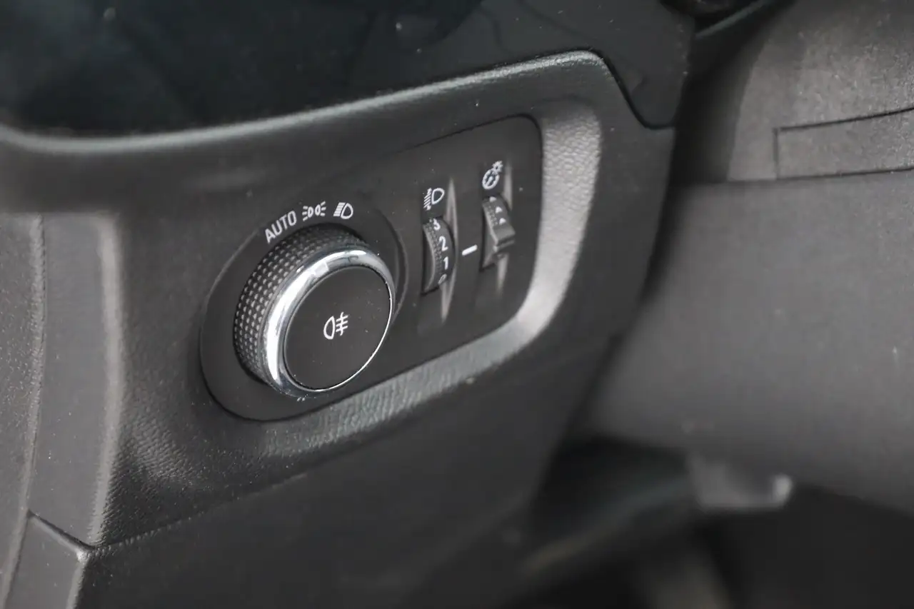 Opel Corsa F 1.2 Edition Tempomat PDC Bluetooth Klima, миниатюра 20