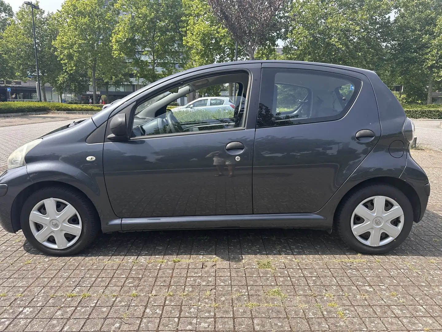 Toyota Aygo - 1