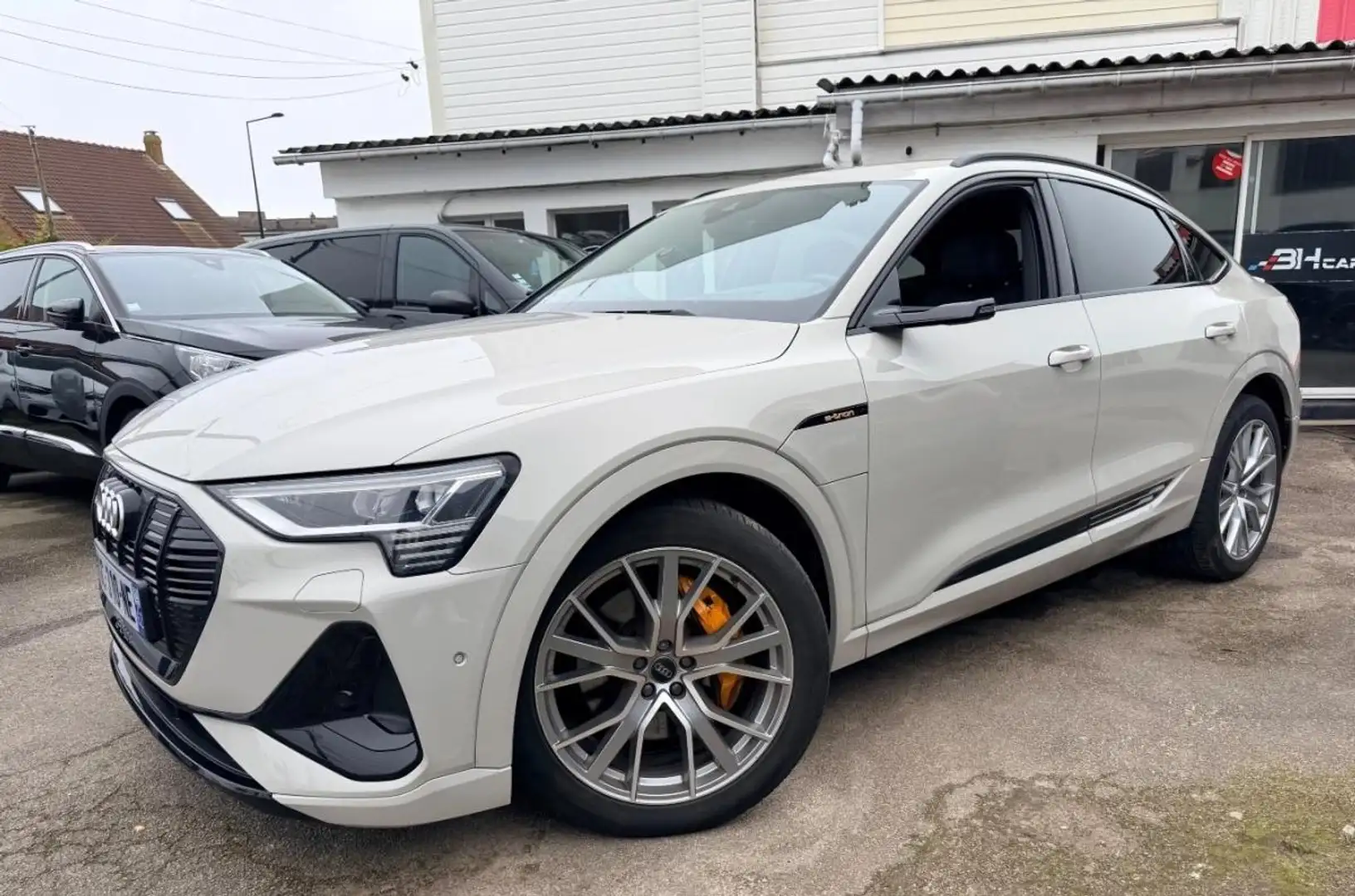 Audi e-tron SPORTBACK QUATTRO 408 SLINE - 1