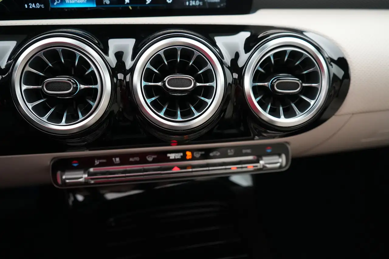 Mercedes-Benz CLA 180dA Business Solution Luxury Plus LEDER/CUIR Mul, миниатюра 27