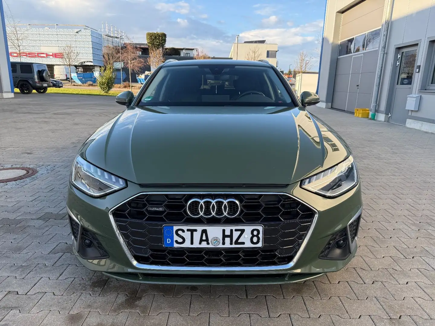 Audi A4 AVANT 40 TDI QUATTRO S-LINE EXKLUSIV 8FACH ! Grün - 2