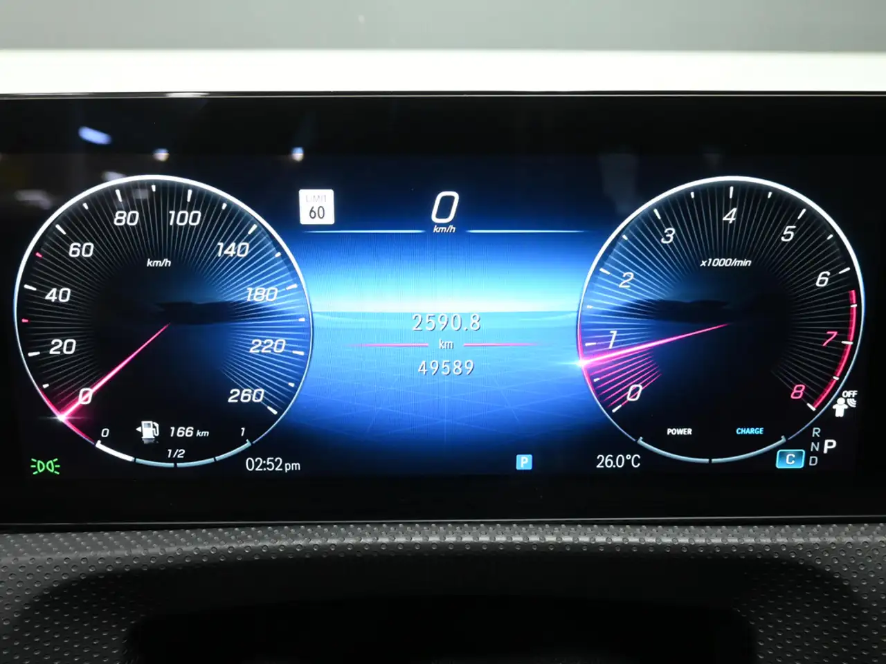 Mercedes-Benz CLA снимка Mercedes-Benz CLA