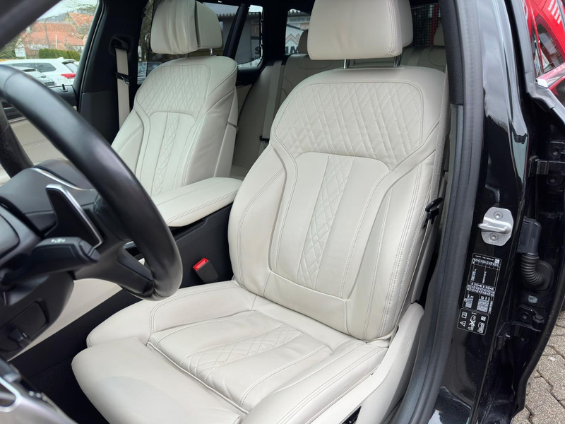 BMW 540 540 d xDrive Luxury Line — photo 15