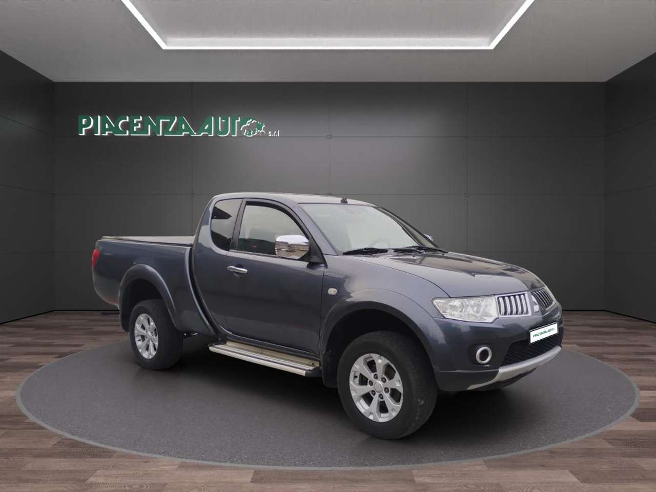 Mitsubishi L200 L200 c.cab 2.5 di-d Intense.PREZZO REALE