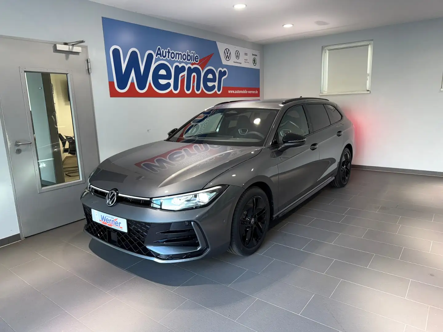 Volkswagen Passat Variant R-Line 2.0TDI AHK IQ.Light Gris - 2